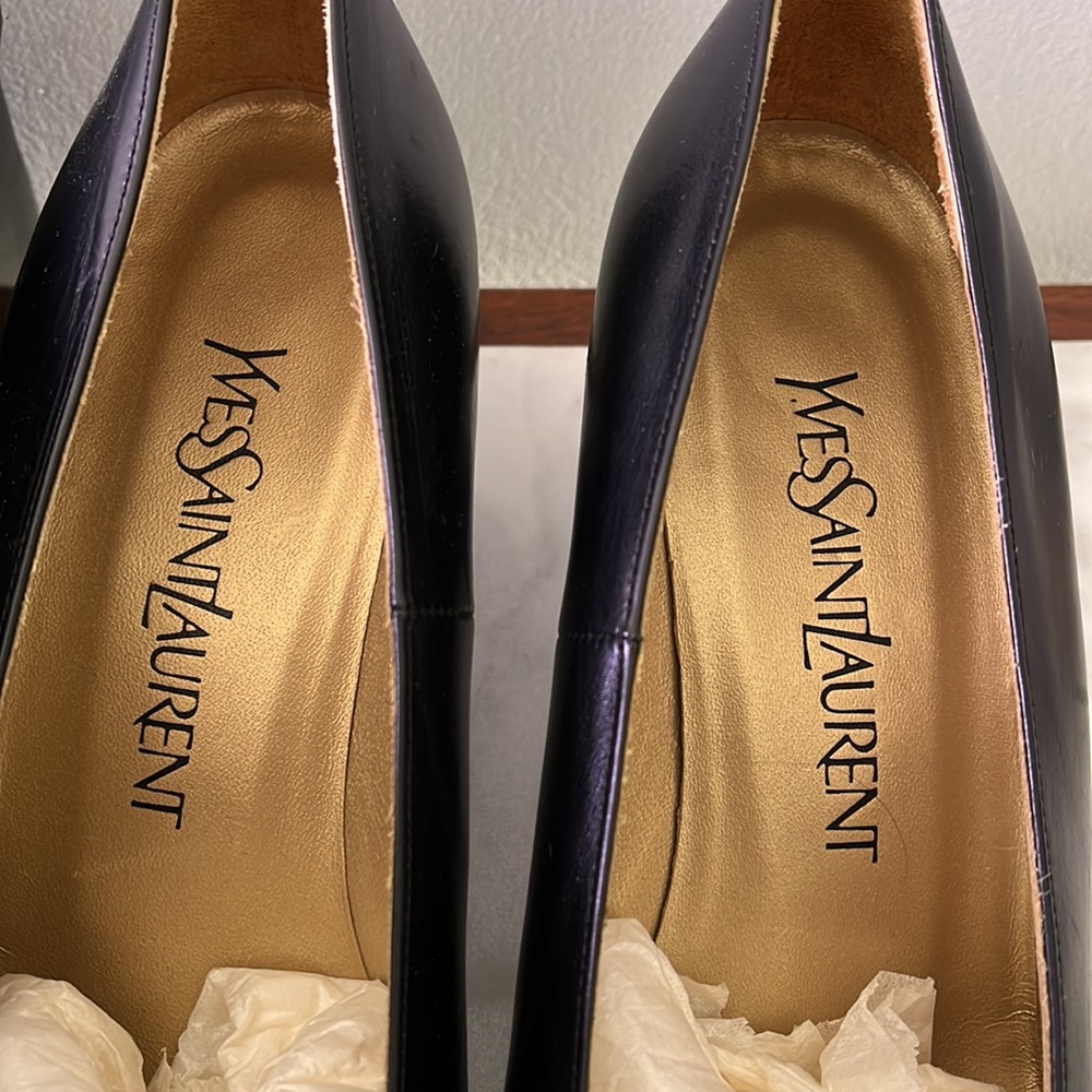 Vintage YSL heels - Picture 4 of 12